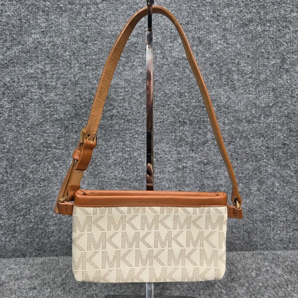 Michael Kors Other - Michael Kors Brown Off White Genuine Leather Signature Logo‎ Belt Bag Fanny Pack